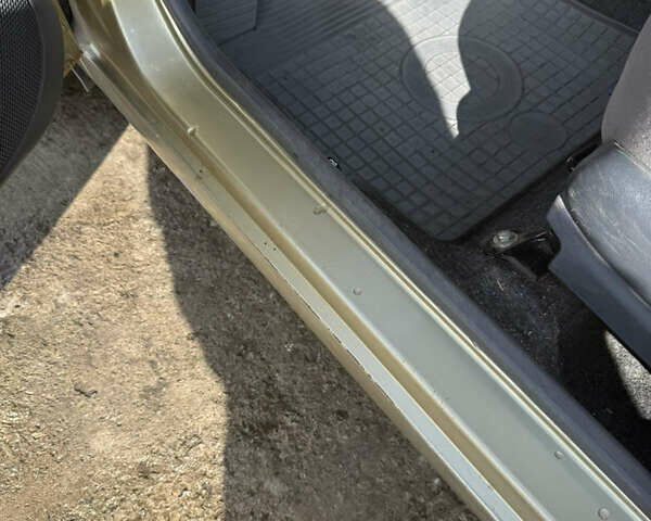 Желтый Дэу Матиз, объемом двигателя 0.8 л и пробегом 92 тыс. км за 3000 $, фото 5 на Automoto.ua
