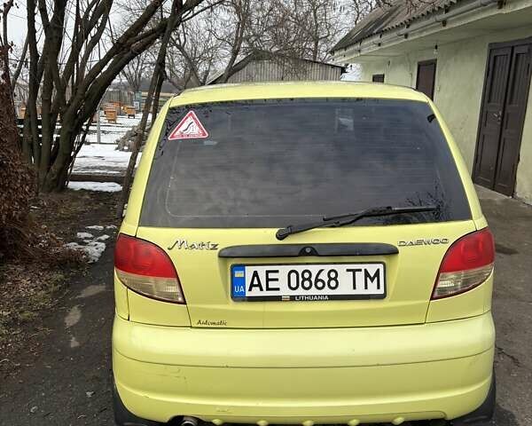 Желтый Дэу Матиз, объемом двигателя 0.8 л и пробегом 60 тыс. км за 3200 $, фото 1 на Automoto.ua