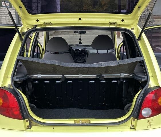 Жовтий Деу Матіз, об'ємом двигуна 0.8 л та пробігом 90 тис. км за 3100 $, фото 11 на Automoto.ua