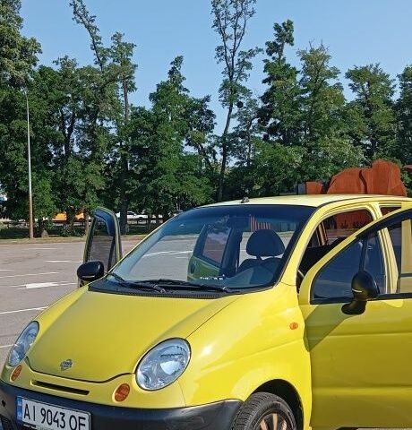 Желтый Дэу Матиз, объемом двигателя 0.8 л и пробегом 165 тыс. км за 2300 $, фото 7 на Automoto.ua