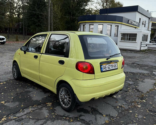 Дэу Матиз 2008 в Днепре (Днепропетровске) на Automoto.ua Желтый Дэу Матиз, объемом двигателя 0.8 л и пробегом 202 тыс. км за 2999 $, фото 3 на Automoto.ua
