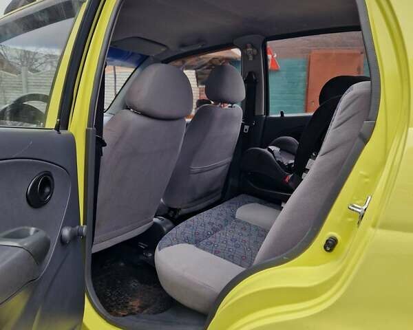 Желтый Дэу Матиз, объемом двигателя 0.8 л и пробегом 138 тыс. км за 3500 $, фото 13 на Automoto.ua