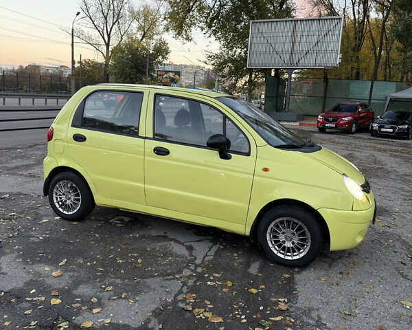 Дэу Матиз 2008 в Днепре (Днепропетровске) на Automoto.ua Желтый Дэу Матиз, объемом двигателя 0.8 л и пробегом 202 тыс. км за 2999 $, фото 6 на Automoto.ua