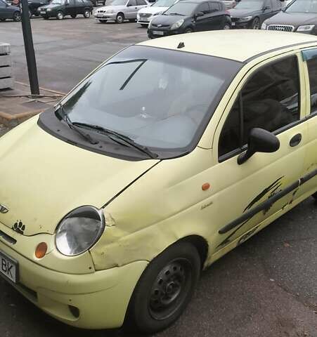 Желтый Дэу Матиз, объемом двигателя 0.8 л и пробегом 136 тыс. км за 1900 $, фото 2 на Automoto.ua