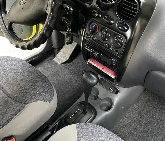 Жовтий Деу Матіз, об'ємом двигуна 0.8 л та пробігом 90 тис. км за 3100 $, фото 10 на Automoto.ua