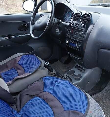 Желтый Дэу Матиз, объемом двигателя 0.8 л и пробегом 140 тыс. км за 1600 $, фото 3 на Automoto.ua