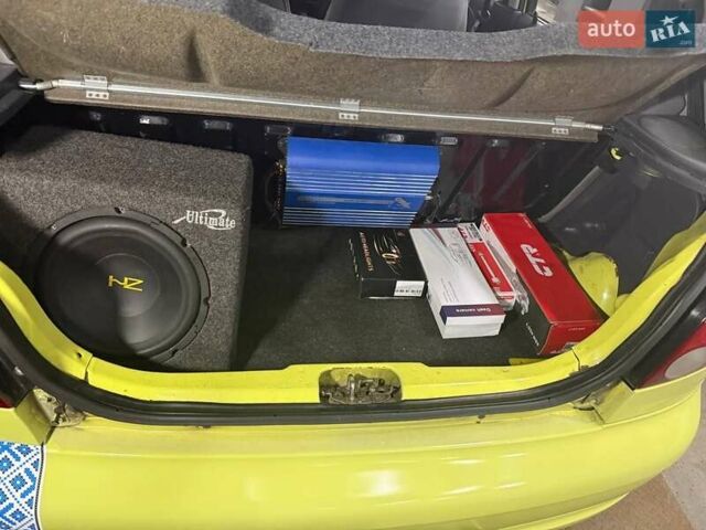 Жовтий Деу Матіз, об'ємом двигуна 0.8 л та пробігом 104 тис. км за 3700 $, фото 5 на Automoto.ua