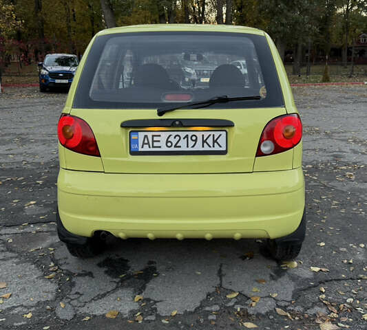 Дэу Матиз 2008 в Днепре (Днепропетровске) на Automoto.ua Желтый Дэу Матиз, объемом двигателя 0.8 л и пробегом 202 тыс. км за 2999 $, фото 4 на Automoto.ua