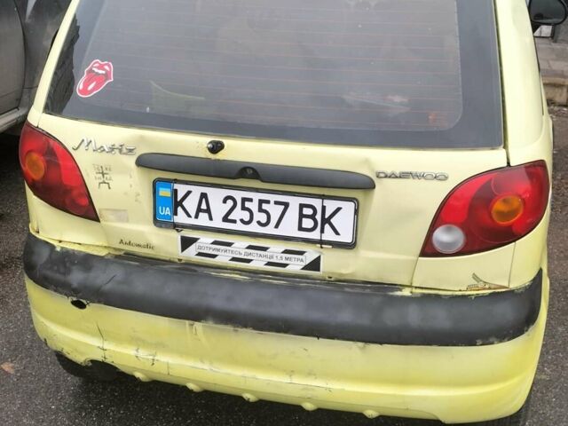 Желтый Дэу Матиз, объемом двигателя 0.8 л и пробегом 136 тыс. км за 1900 $, фото 2 на Automoto.ua