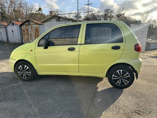 Желтый Дэу Матиз, объемом двигателя 0.8 л и пробегом 94 тыс. км за 2600 $, фото 1 на Automoto.ua