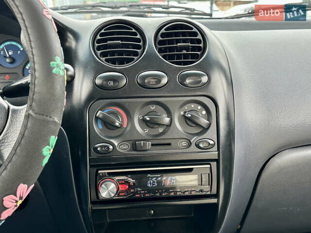 Жовтий Деу Матіз, об'ємом двигуна 0.8 л та пробігом 105 тис. км за 3400 $, фото 11 на Automoto.ua