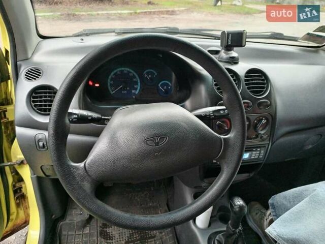 Желтый Дэу Матиз, объемом двигателя 0 л и пробегом 109 тыс. км за 1499 $, фото 8 на Automoto.ua