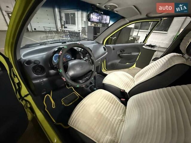 Жовтий Деу Матіз, об'ємом двигуна 0.8 л та пробігом 104 тис. км за 3700 $, фото 9 на Automoto.ua