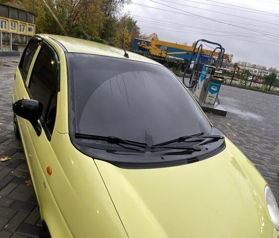 Жовтий Деу Матіз, об'ємом двигуна 0.8 л та пробігом 90 тис. км за 3100 $, фото 4 на Automoto.ua