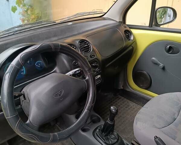 Жовтий Деу Матіз, об'ємом двигуна 0.8 л та пробігом 155 тис. км за 2500 $, фото 4 на Automoto.ua