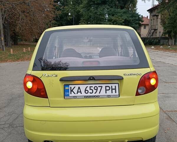 Жовтий Деу Матіз, об'ємом двигуна 0.8 л та пробігом 155 тис. км за 2100 $, фото 6 на Automoto.ua