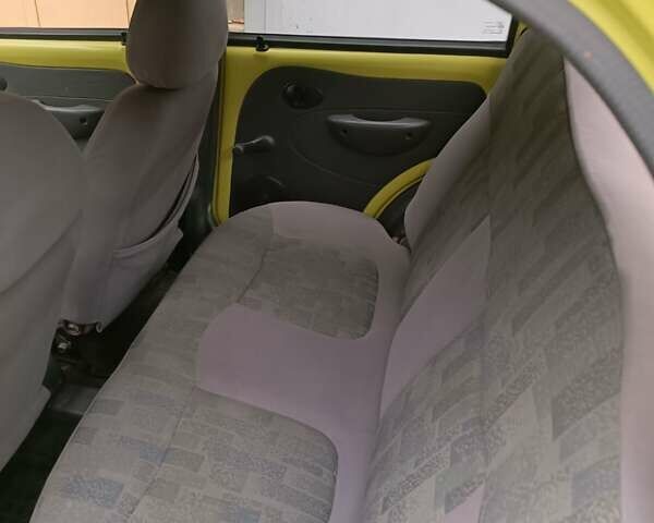 Жовтий Деу Матіз, об'ємом двигуна 0.8 л та пробігом 155 тис. км за 2500 $, фото 1 на Automoto.ua