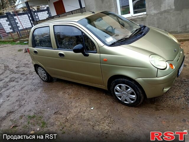 Жовтий Деу Матіз, об'ємом двигуна 0.8 л та пробігом 64 тис. км за 3300 $, фото 7 на Automoto.ua