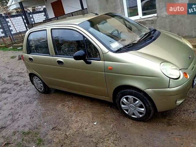 Желтый Дэу Матиз, объемом двигателя 0.8 л и пробегом 64 тыс. км за 3300 $, фото 5 на Automoto.ua