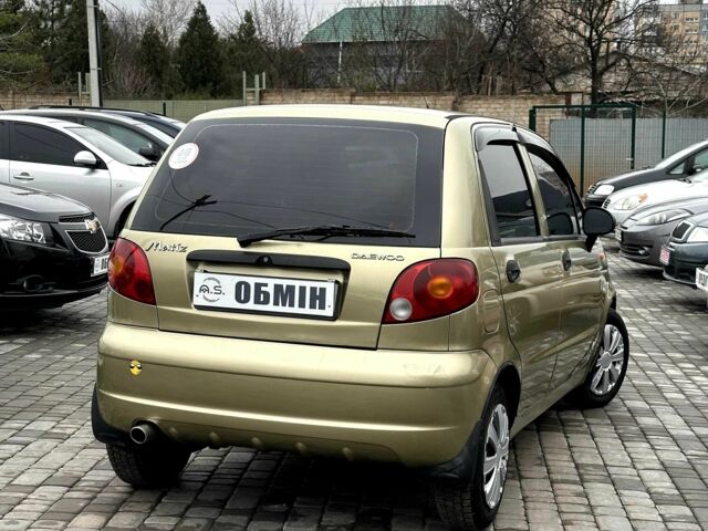 Желтый Дэу Матиз, объемом двигателя 0.9 л и пробегом 114 тыс. км за 2850 $, фото 1 на Automoto.ua