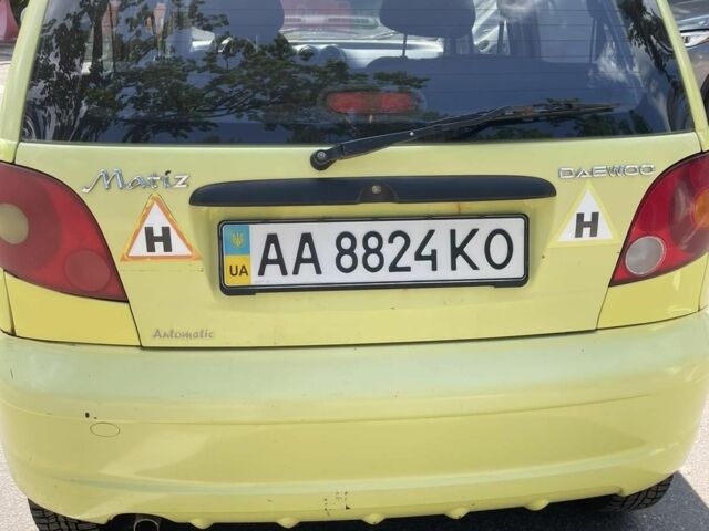 Желтый Дэу Матиз, объемом двигателя 0.8 л и пробегом 127 тыс. км за 1500 $, фото 3 на Automoto.ua