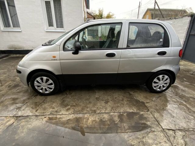 Дэу Матиз 2001 в Змиеве на Automoto.ua Серый Дэу Матиз, объемом двигателя 0.8 л и пробегом 267 тыс. км за 1150 $, фото 5 на Automoto.ua