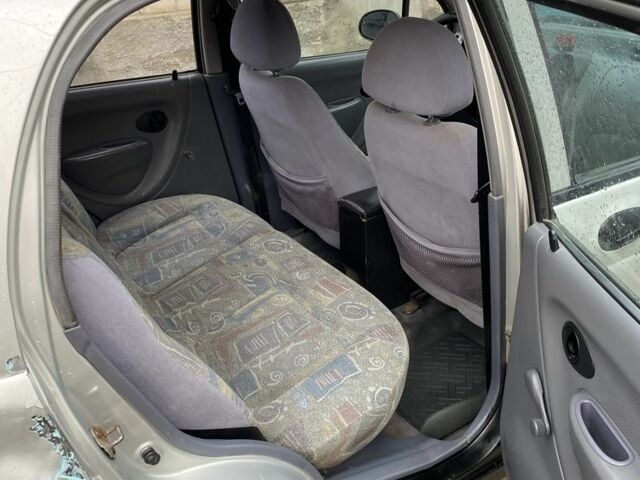 Дэу Матиз 2001 в Змиеве на Automoto.ua Серый Дэу Матиз, объемом двигателя 0.8 л и пробегом 267 тыс. км за 1150 $, фото 13 на Automoto.ua