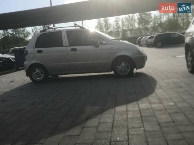 Сірий Деу Матіз, об'ємом двигуна 0.8 л та пробігом 196 тис. км за 2200 $, фото 2 на Automoto.ua