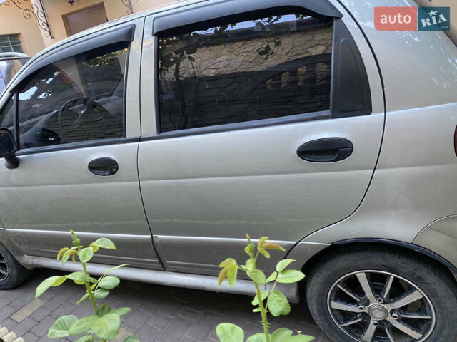 Сірий Деу Матіз, об'ємом двигуна 1 л та пробігом 93 тис. км за 3200 $, фото 2 на Automoto.ua