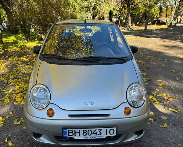 Деу Матіз 2006 у Одесі на Automoto.ua Сірий Деу Матіз, об'ємом двигуна 0.8 л та пробігом 75 тис. км за 1850 $, фото 1 на Automoto.ua