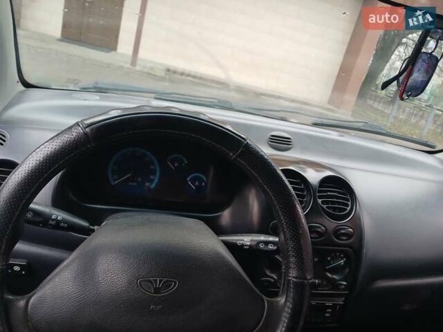 Серый Дэу Матиз, объемом двигателя 0.8 л и пробегом 190 тыс. км за 1900 $, фото 7 на Automoto.ua