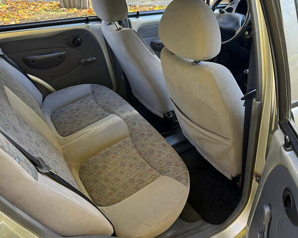 Деу Матіз 2006 у Одесі на Automoto.ua Сірий Деу Матіз, об'ємом двигуна 0.8 л та пробігом 75 тис. км за 1850 $, фото 12 на Automoto.ua