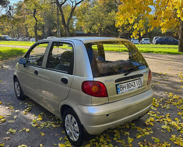 Деу Матіз 2006 у Одесі на Automoto.ua Сірий Деу Матіз, об'ємом двигуна 0.8 л та пробігом 75 тис. км за 1850 $, фото 3 на Automoto.ua