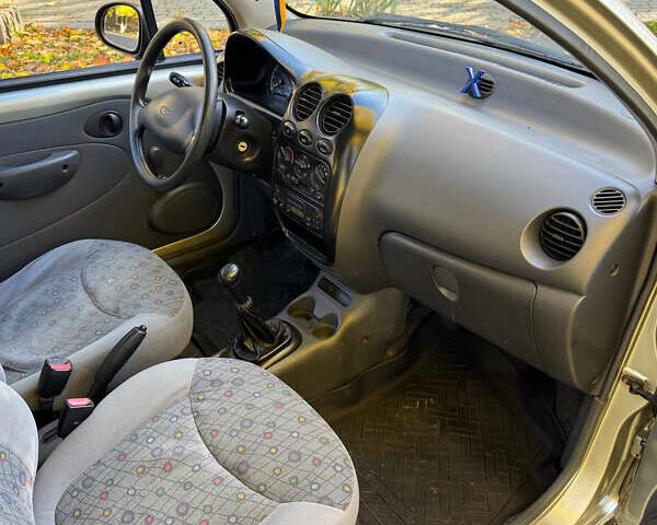 Деу Матіз 2006 у Одесі на Automoto.ua Сірий Деу Матіз, об'ємом двигуна 0.8 л та пробігом 75 тис. км за 1850 $, фото 11 на Automoto.ua
