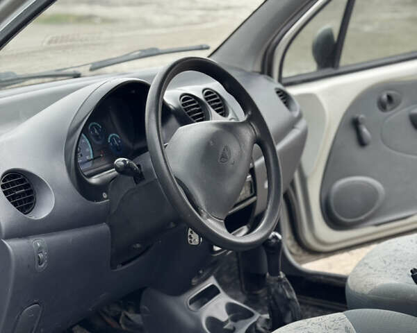 Серый Дэу Матиз, объемом двигателя 0.8 л и пробегом 100 тыс. км за 1150 $, фото 7 на Automoto.ua