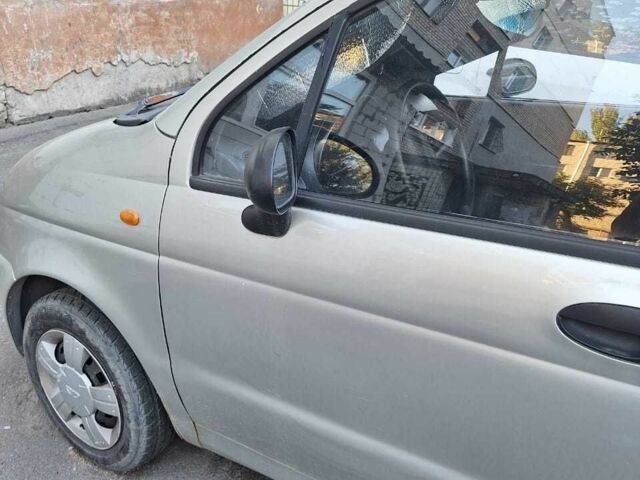 Сірий Деу Матіз, об'ємом двигуна 0.8 л та пробігом 100 тис. км за 2913 $, фото 2 на Automoto.ua