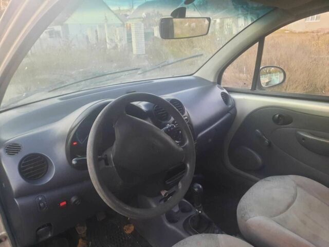 Серый Дэу Матиз, объемом двигателя 0.8 л и пробегом 220 тыс. км за 1000 $, фото 4 на Automoto.ua