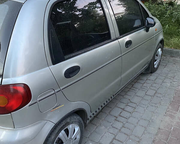 Серый Дэу Матиз, объемом двигателя 0.8 л и пробегом 158 тыс. км за 1950 $, фото 3 на Automoto.ua