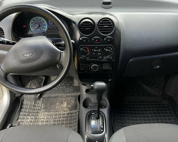 Серый Дэу Матиз, объемом двигателя 0.8 л и пробегом 129 тыс. км за 3200 $, фото 9 на Automoto.ua