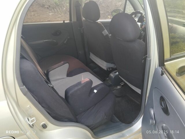 Серый Дэу Матиз, объемом двигателя 0.8 л и пробегом 199 тыс. км за 2400 $, фото 5 на Automoto.ua