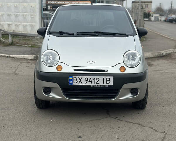 Серый Дэу Матиз, объемом двигателя 0.8 л и пробегом 214 тыс. км за 1850 $, фото 2 на Automoto.ua