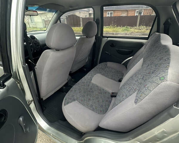 Серый Дэу Матиз, объемом двигателя 0.8 л и пробегом 214 тыс. км за 1850 $, фото 6 на Automoto.ua