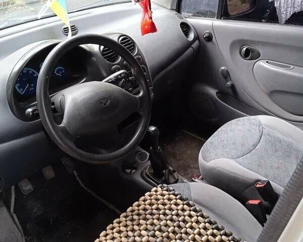 Сірий Деу Матіз, об'ємом двигуна 0.8 л та пробігом 400 тис. км за 2650 $, фото 3 на Automoto.ua