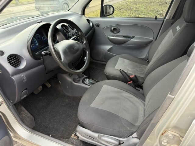 Серый Дэу Матиз, объемом двигателя 0.8 л и пробегом 130 тыс. км за 2600 $, фото 4 на Automoto.ua