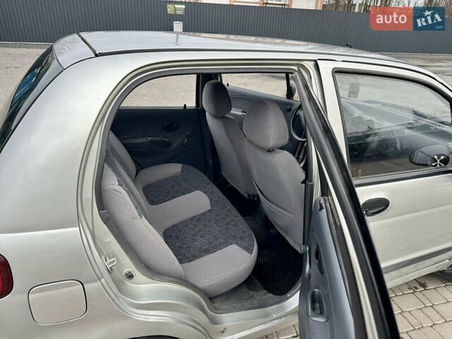 Серый Дэу Матиз, объемом двигателя 0.8 л и пробегом 100 тыс. км за 2650 $, фото 7 на Automoto.ua