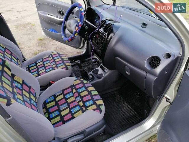 Сірий Деу Матіз, об'ємом двигуна 1 л та пробігом 76 тис. км за 2180 $, фото 16 на Automoto.ua
