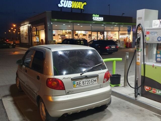 Сірий Деу Матіз, об'ємом двигуна 1 л та пробігом 137 тис. км за 3500 $, фото 5 на Automoto.ua