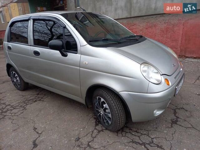 Сірий Деу Матіз, об'ємом двигуна 0.8 л та пробігом 121 тис. км за 2600 $, фото 1 на Automoto.ua