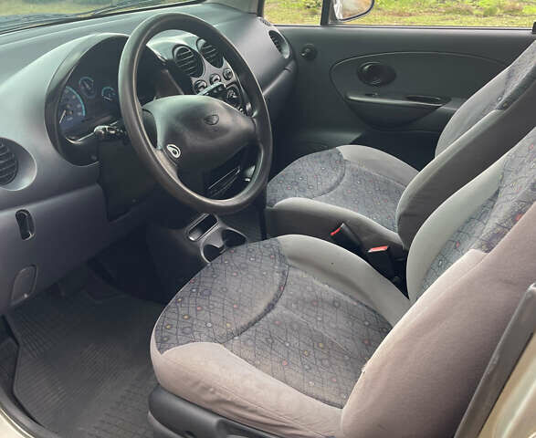 Сірий Деу Матіз, об'ємом двигуна 0.8 л та пробігом 139 тис. км за 2800 $, фото 3 на Automoto.ua