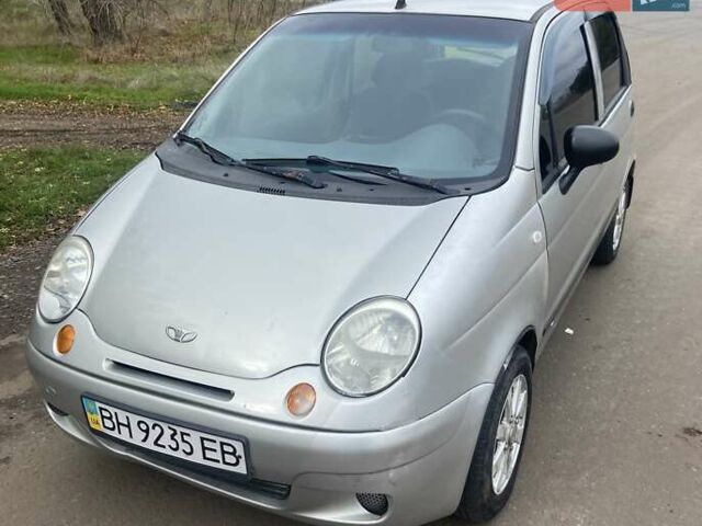 Сірий Деу Матіз, об'ємом двигуна 0.8 л та пробігом 100 тис. км за 1799 $, фото 3 на Automoto.ua